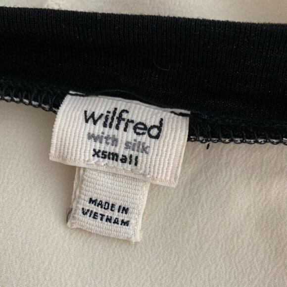 Aritzia Wilfred Blouse Top Long Sleeve Slit open back Silk Cropped Black XS - Picture 12 of 15